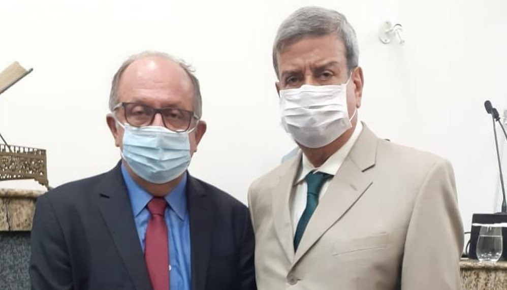 FEIRA DE SANTANA: Deputado José de Arimateia participa da posse do prefeito e vereadores 
