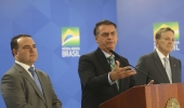 Bolsonaro anuncia policial militar na Secretaria-Geral da Presidência