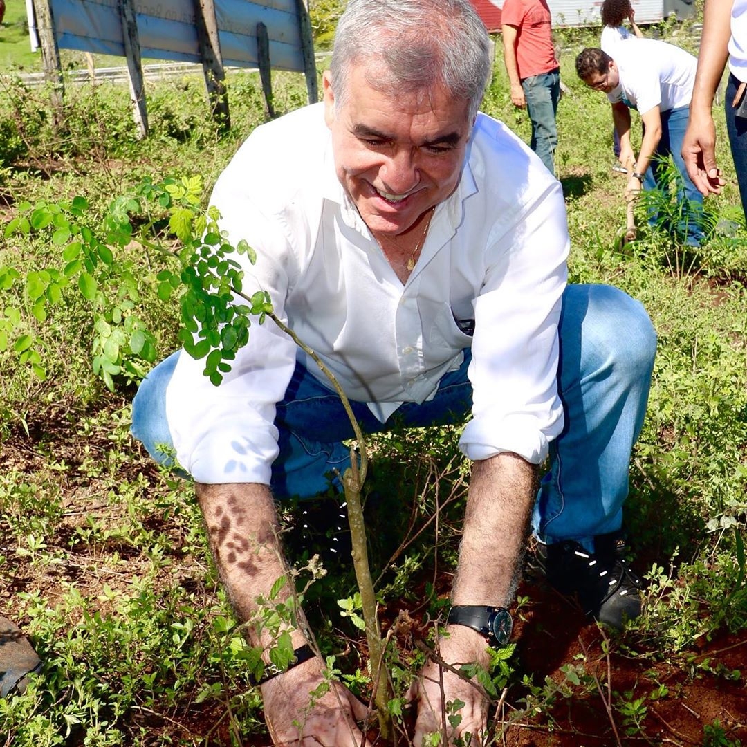  DEPUTADO ZÉ NETO PARTICIPA DE ATO PÚBLICO NA UFRB DE FEIRA