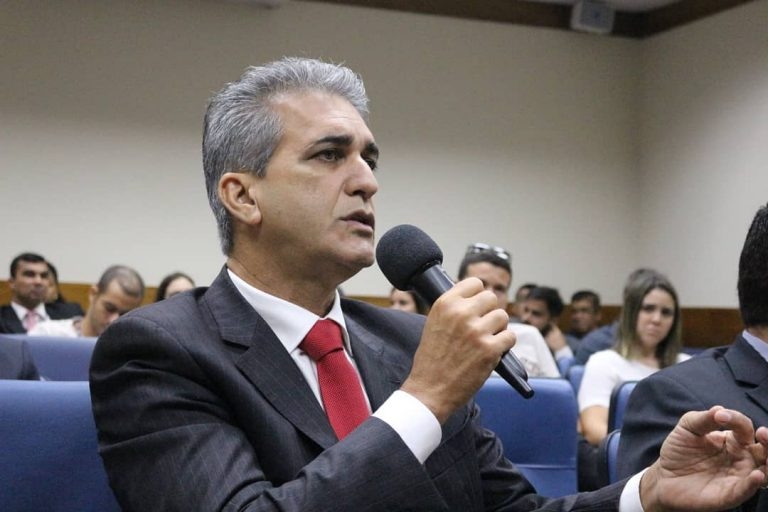“Neto é cúmplice de Bolsonaro pelo fechamento da Petrobrás na Bahia”