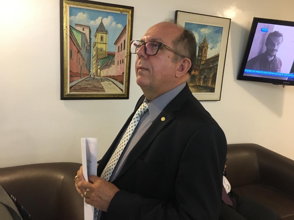 ‘O quadro está indefinido em Feira porque Colbert não vai bem na gestão’, diz Arimateia