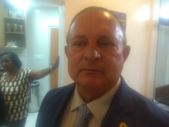 Adolfo Menezes acredita que acordo para ser presidente da ALBA será cumprido; “a política é feita de palavra”