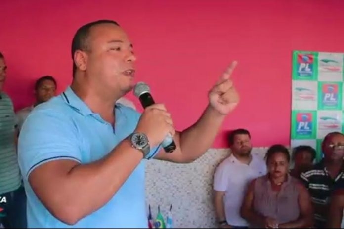 Água Fria : Renan de Ziza vence na justiça e tem julgamento da Câmara que rejeitou suas contas anulado quando exerceu interinamente a Prefeitura de Água Fria- BA