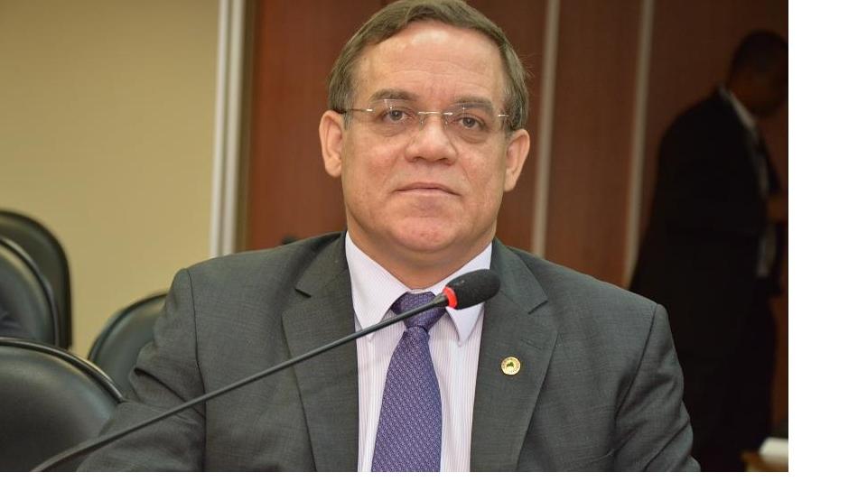 ALBA marca posse do deputado Luciano Ribeiro para quinta-feira