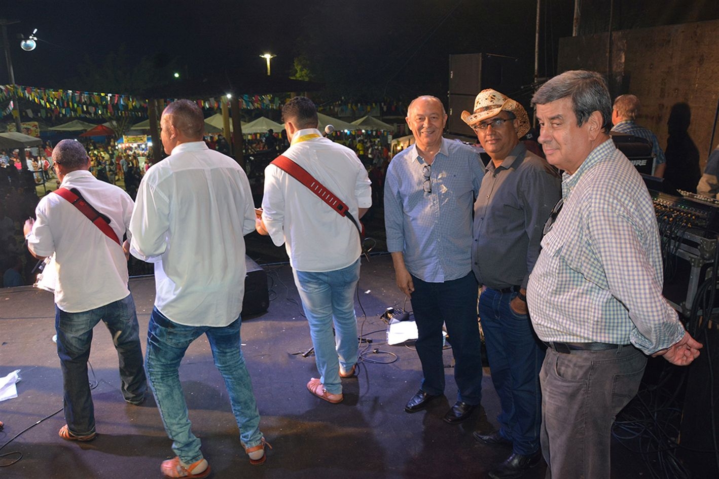 Artistas locais valorizados no São Pedro de Jaíba