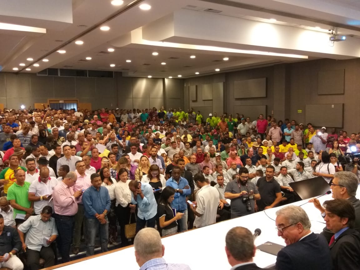 Audiência Pública encaminha propostas para acelerar regularização do transporte complementar na Bahia 