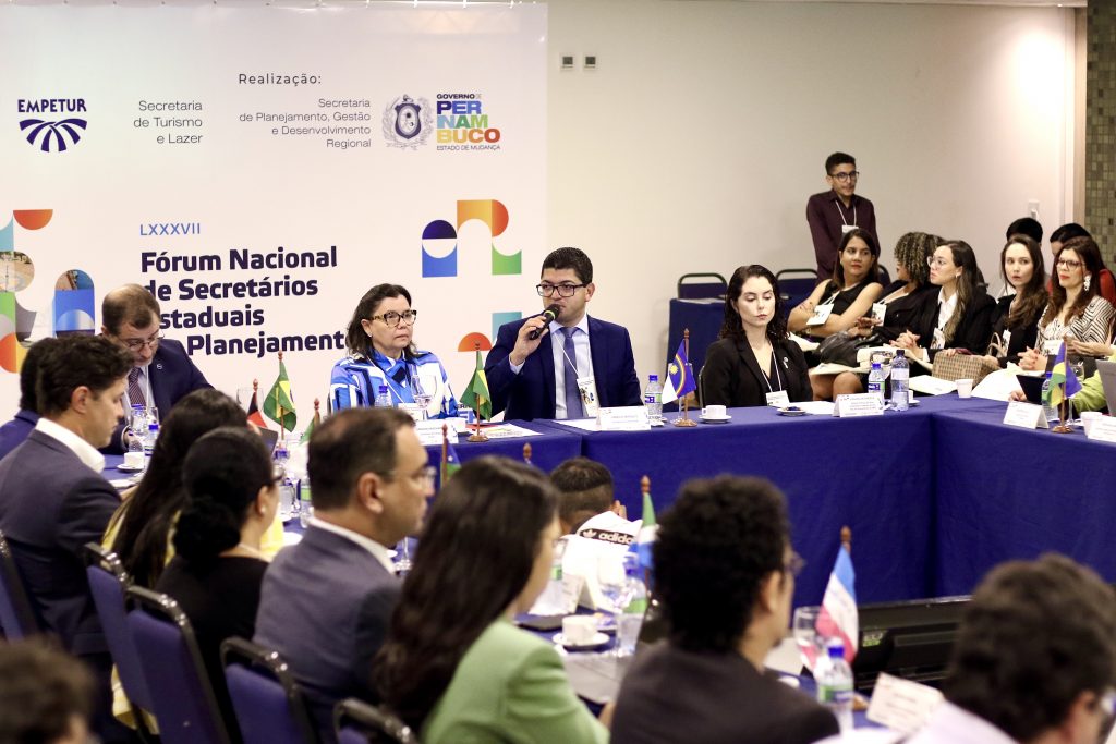 Bahia compartilha experiências em planejamento de longo prazo e governança em Fórum Nacional