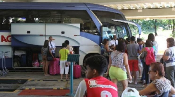 Bahia tem mais 17 cidades com transporte suspenso