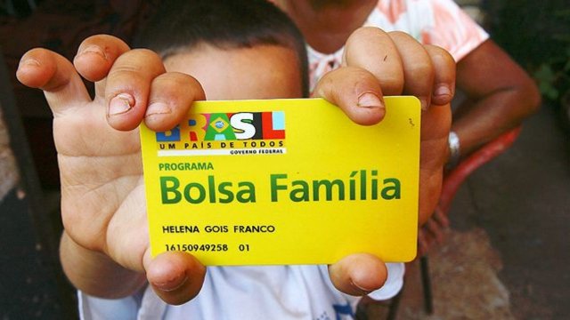 Bolsa Família começa a ser pago com R$ 150 por criança de até 6 anos