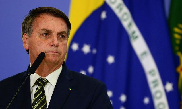 Bolsonaro sanciona sem vetos regulamentação do Fundeb