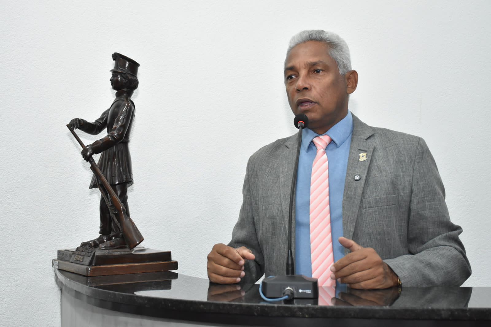 Câmara quer informações sobre assistência às famílias indígenas Warao em Feira de Santana