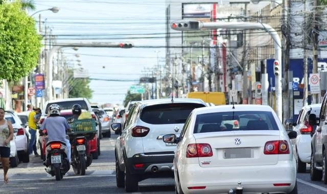 Câmara aprova alterações no Código de Trânsito e texto vai à sanção; veja o que muda