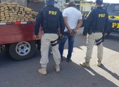 Caminhão é apreendido com 200 kg de maconha em Senhor do Bonfim