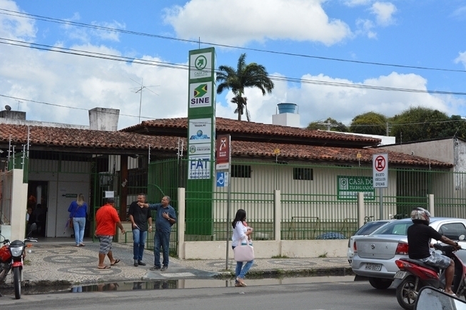 Casa do Trabalhador promove o I Feirão do Emprego de Feira de Santana