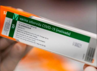 China diz que vacinou 1 milhão de pessoas contra Covid-19 e não detectou reação adversa