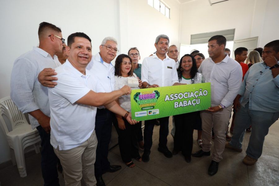 Comunidades rurais de Pindobaçu recebem unidades produtivas e equipamentos de saúde; investimento soma R$ 5,5 milhões