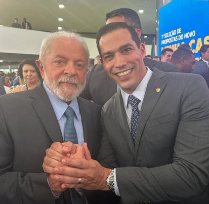 Deputado Gabriel Nunes e presidente Lula: lançada a seleção do Minha Casa, Minha Vida