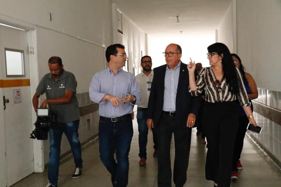 Deputado Arimateia realiza Audiência sobre a situação da Saúde de Itabuna e visita Hospital de Base e a Maternidade Ester Gomes