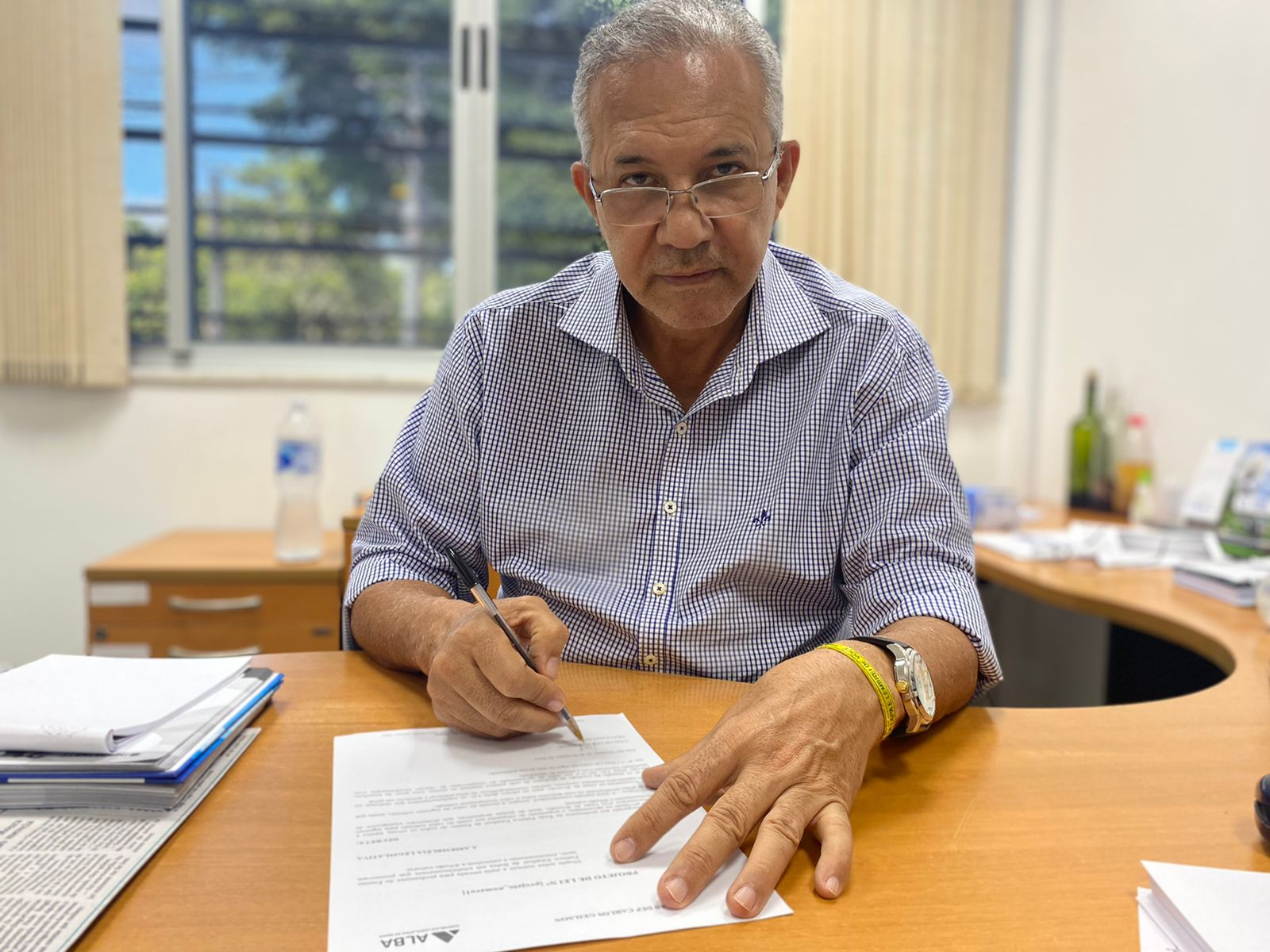 Deputado Carlos Geilson quer meia entrada para professores da rede estadual de ensino na Bahia