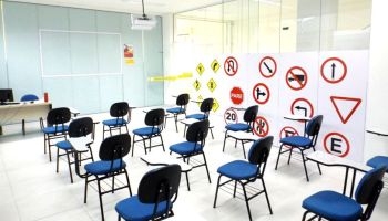 Detran-BA capacita examinadores e alinha com autoescolas retomada das atividades presenciais