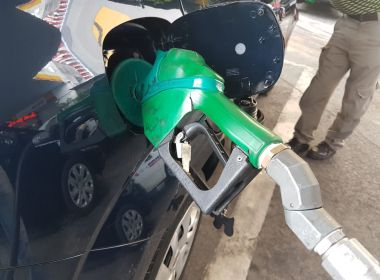 Eleição pode influenciar novas altas no preço da gasolina em 2022, dizem especialistas