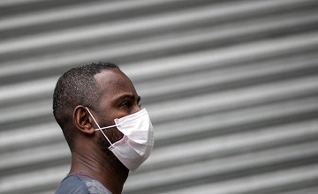 Estado entrega mais de 200 mil máscaras para 58 municípios baianos