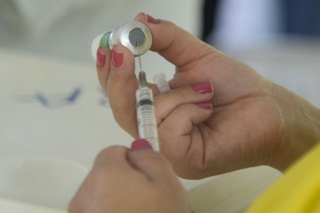 Estudo confirma eficácia da Coronavac na fase 2 dos testes clínicos