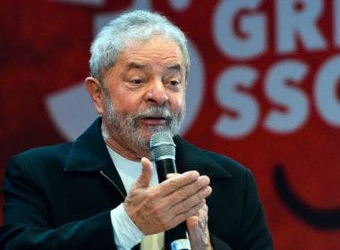 Exames de Lula mostram inflamação na garganta e leucoplasia