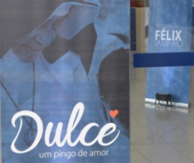 Exposição de telas sobre Irmã Dulce abre oficialmente o Natal Encantado