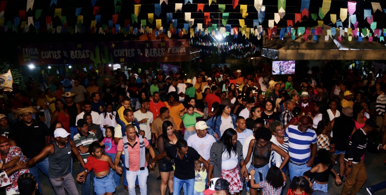 FEIRA DE SANTANA:  Forró e arrocha dão o tom da última noite de festa em Jaguara