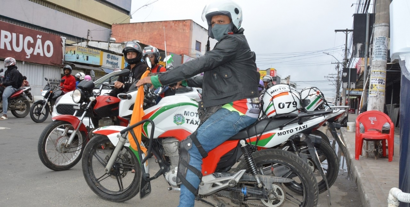FEIRA DE SANTANA: Credenciamento de mototaxistas segue até a próxima segunda-feira