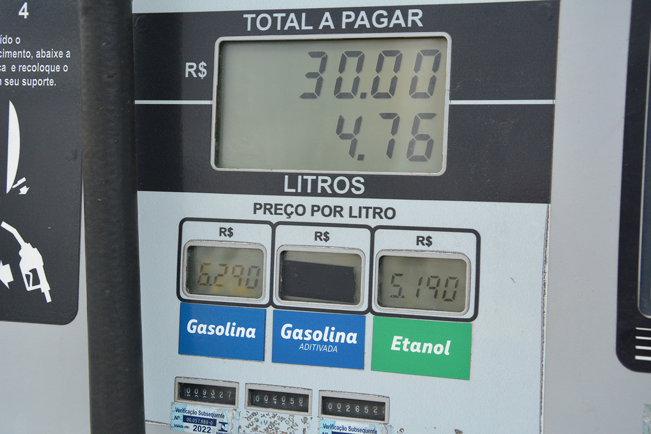 FEIRA DE SANTANA: Procon notifica postos de gasolina para fazer cumprir decreto federal