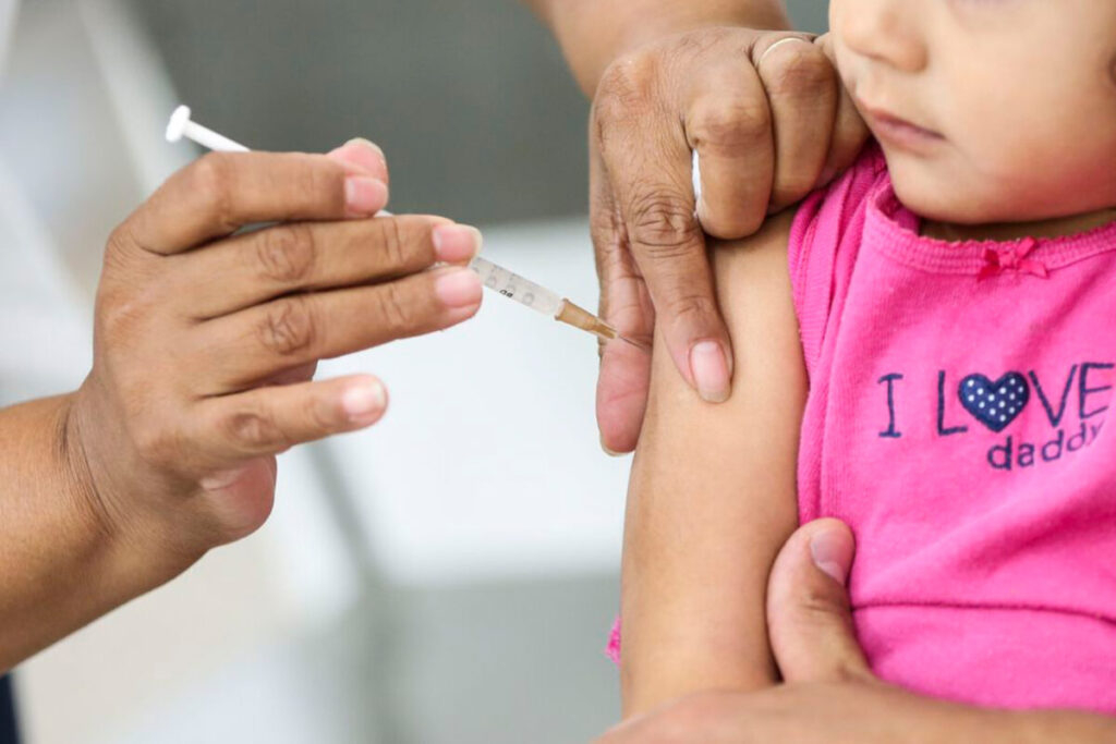 FEIRA DE SANTANA: Sábado é o dia D de vacinação contra a gripe e o sarampo