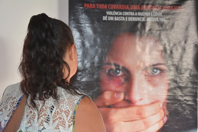 FEIRA DE SANTANA: Cerca de 40 por cento das mulheres que procuram o CRMQ se declaram evangélicas