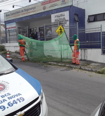 FEIRA DE SANTANA: Limpeza na Base Comunitária de Segurança da Rua Nova