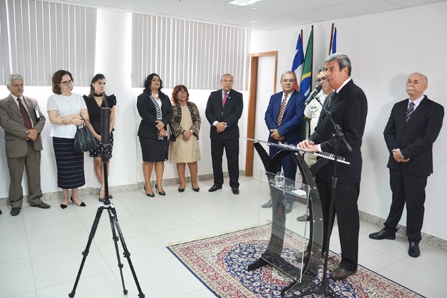 FEIRA DE SANTANA: Prefeito Colbert Martins Filho participa da inauguração do Centro Judicial de Solução Consensual