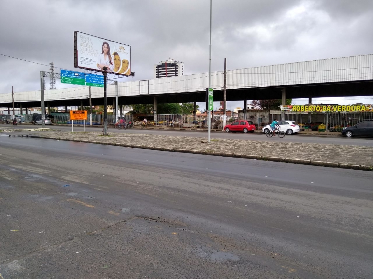 Feira de Santana: Prefeitura vai implantar arborização em caqueiros na avenida João Durval