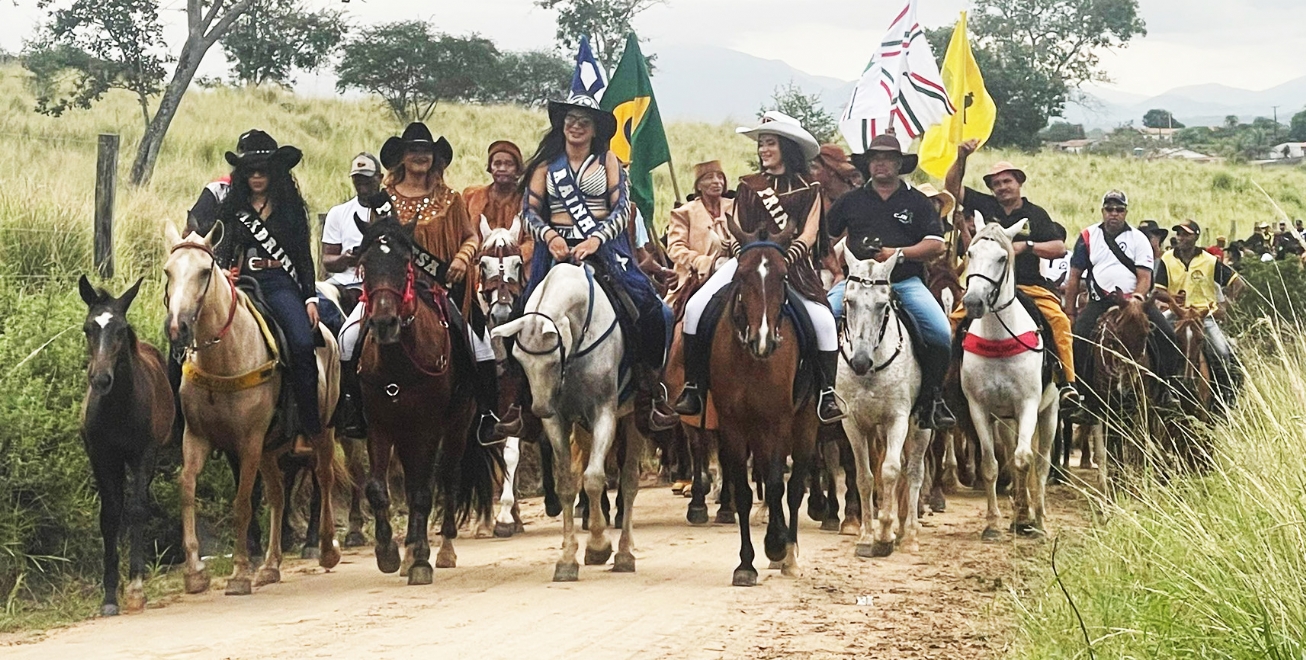 Festa do Vaqueiro movimenta distrito de Ipuaçu no final de semana