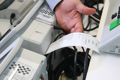 Forças Armadas farão apuração paralela em tempo real com 385 urnas