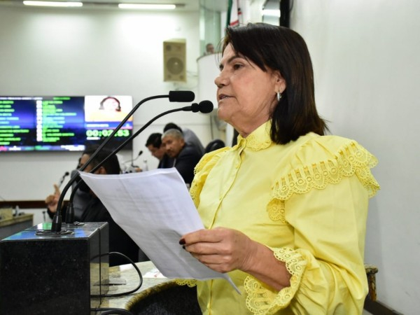 Futura presidente da Câmara, Eremita não vai dar trégua ao governo; José Carneiro faz alerta