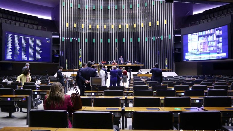 Gestores e educadores comemoram aprovação do Fundeb