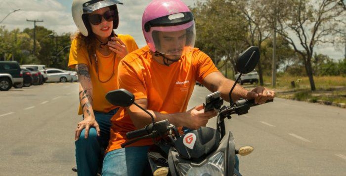 Giross: aplicativo motociclístico garante segurança no trajeto dos foliões durante carnaval de Salvador 