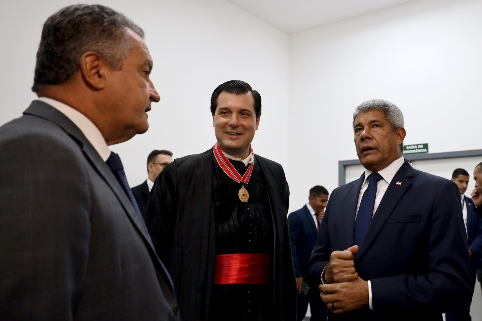 Governador prestigia posse do promotor Pedro Maia, reconduzido ao comando do MP baiano