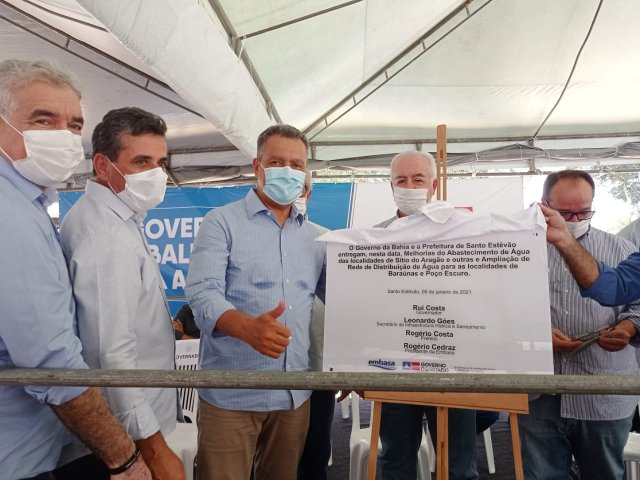 Governador entrega clínica de nefrologia e melhorias em infraestrutura na cidade de Santo Estevão