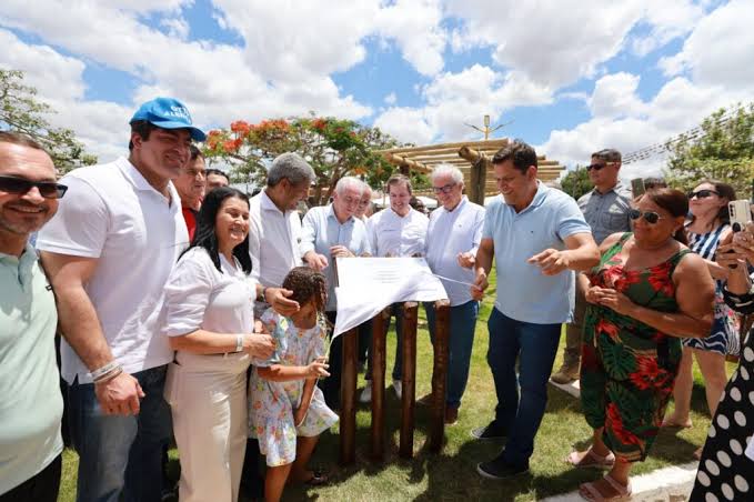 Governo inaugura obras e autoriza novos investimentos para saúde, infraestrutura e saneamento de Ruy Barbosa