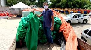 Governo do Estado envia barracas, máscaras e álcool a 70% para feirantes de Ilhéus
