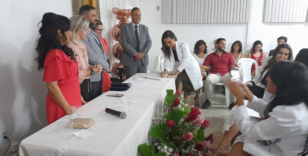 Hospital da Mulher celebra mais uma formatura de médicos residentes