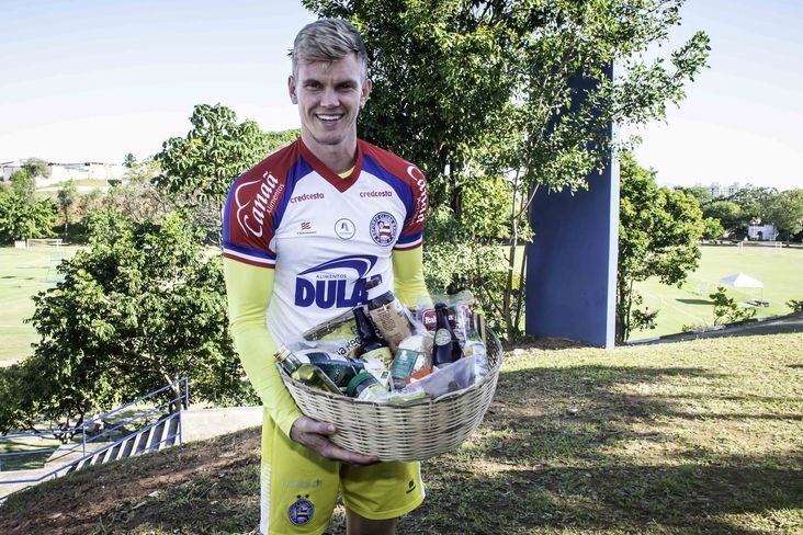 Jogadores são convidados para Feira da Agricultura Familiar e destacam importância da alimentação saudável