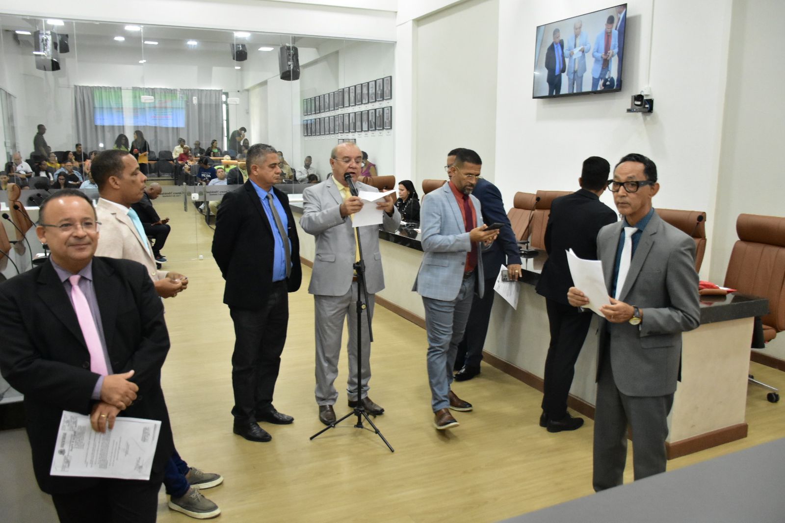 Lei que autoriza Prefeitura a contrair empréstimo tem nova redação