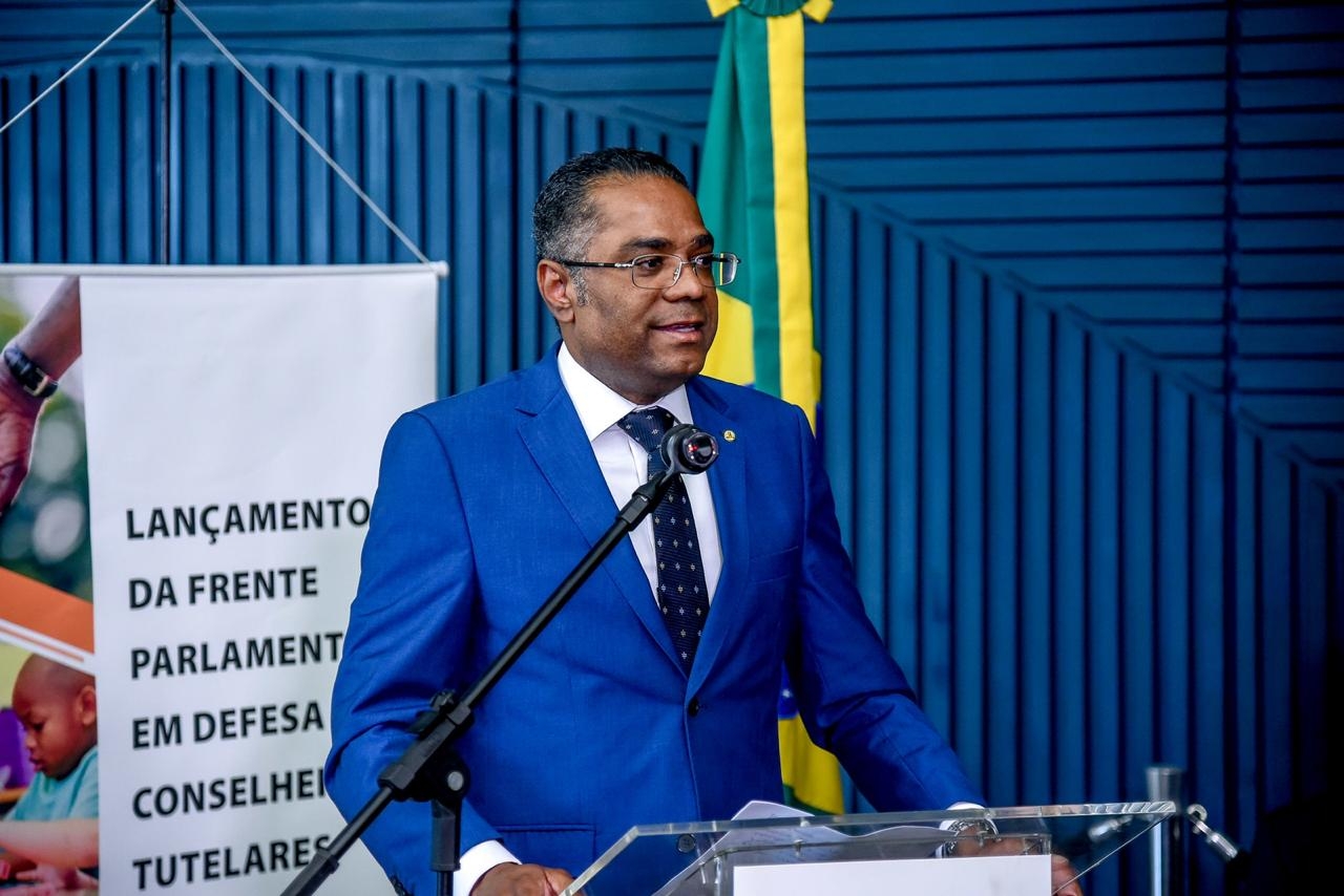 Marinho concede entrevista à rádio A Tarde FM e fala de articulação política na Bahia 